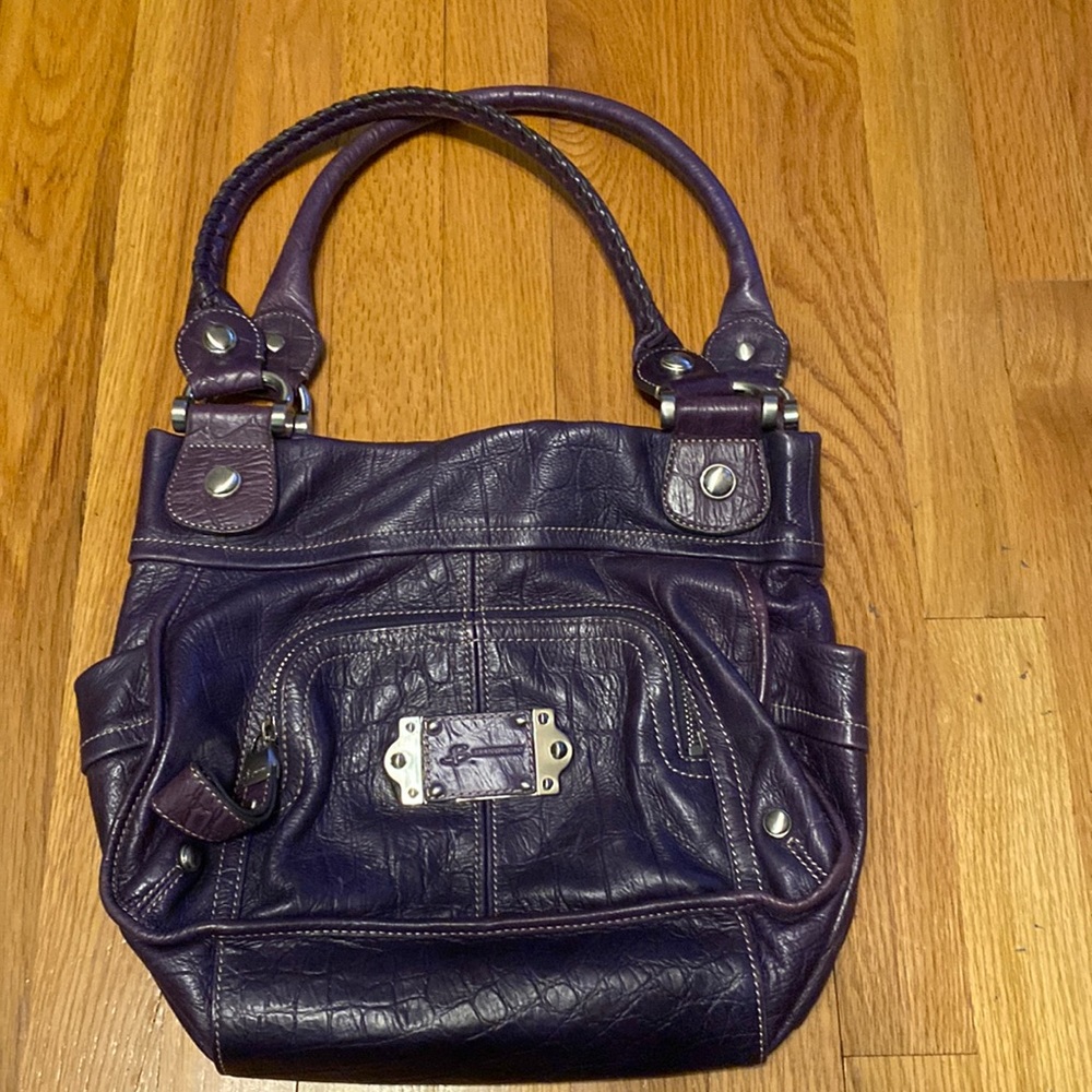 A purple Purple purse like new